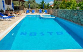 Hotel Nostos